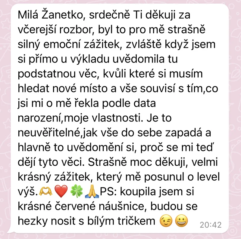 Recenze klientky karmalogického rozboru – emoční zážitek, vlastnosti podle data narození, hledání nové práce